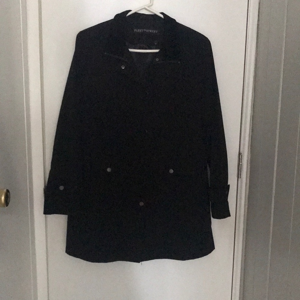 Fleet Street raincoat with button out lining